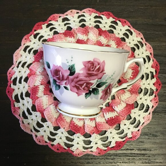Colclough Pink Rose English Bone China Teacup & Saucer Set - Picture 7 of 11
